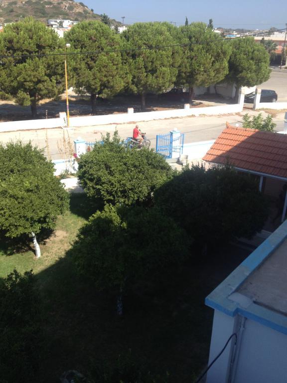 Manos Pension Faliraki Zewnętrze zdjęcie